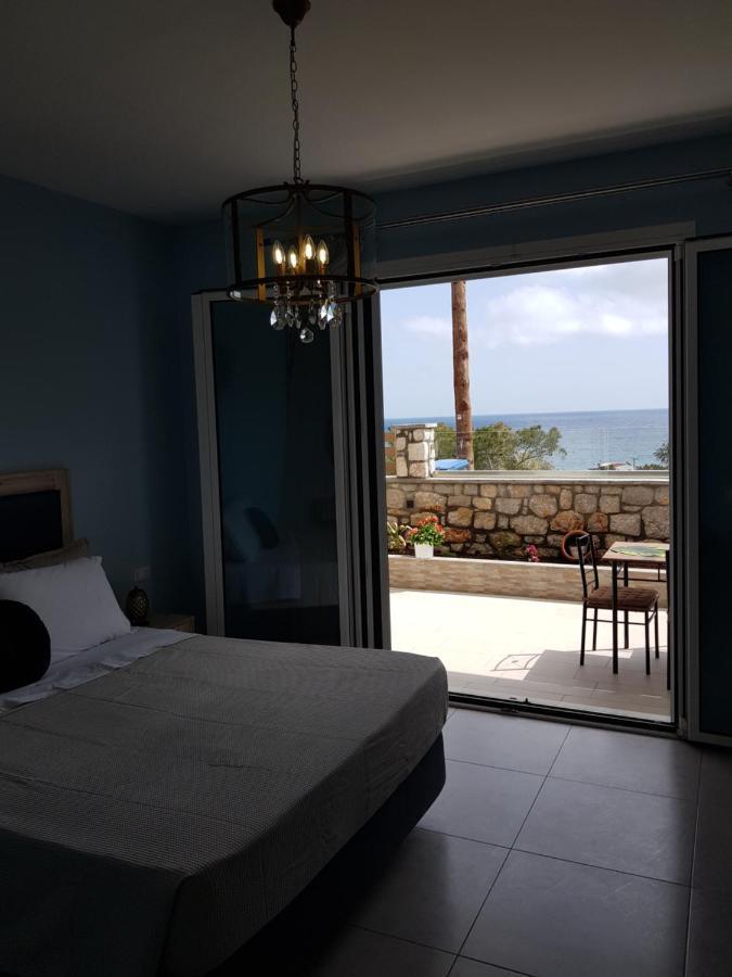 Holiday home Galazia Thea
